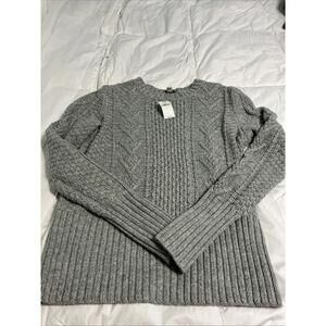 GAP Juniors Cable Knit Sweater Crew Neck. Size Large NWT